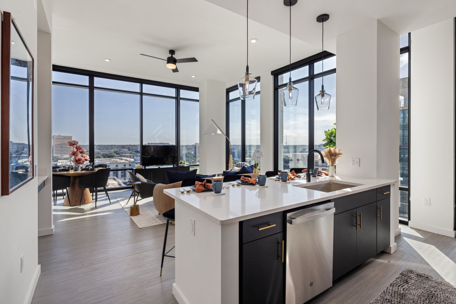 1 web or mls 7k5a2597